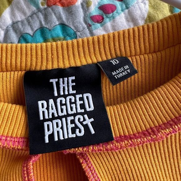 The Ragged Priest - Picture 3 of 6